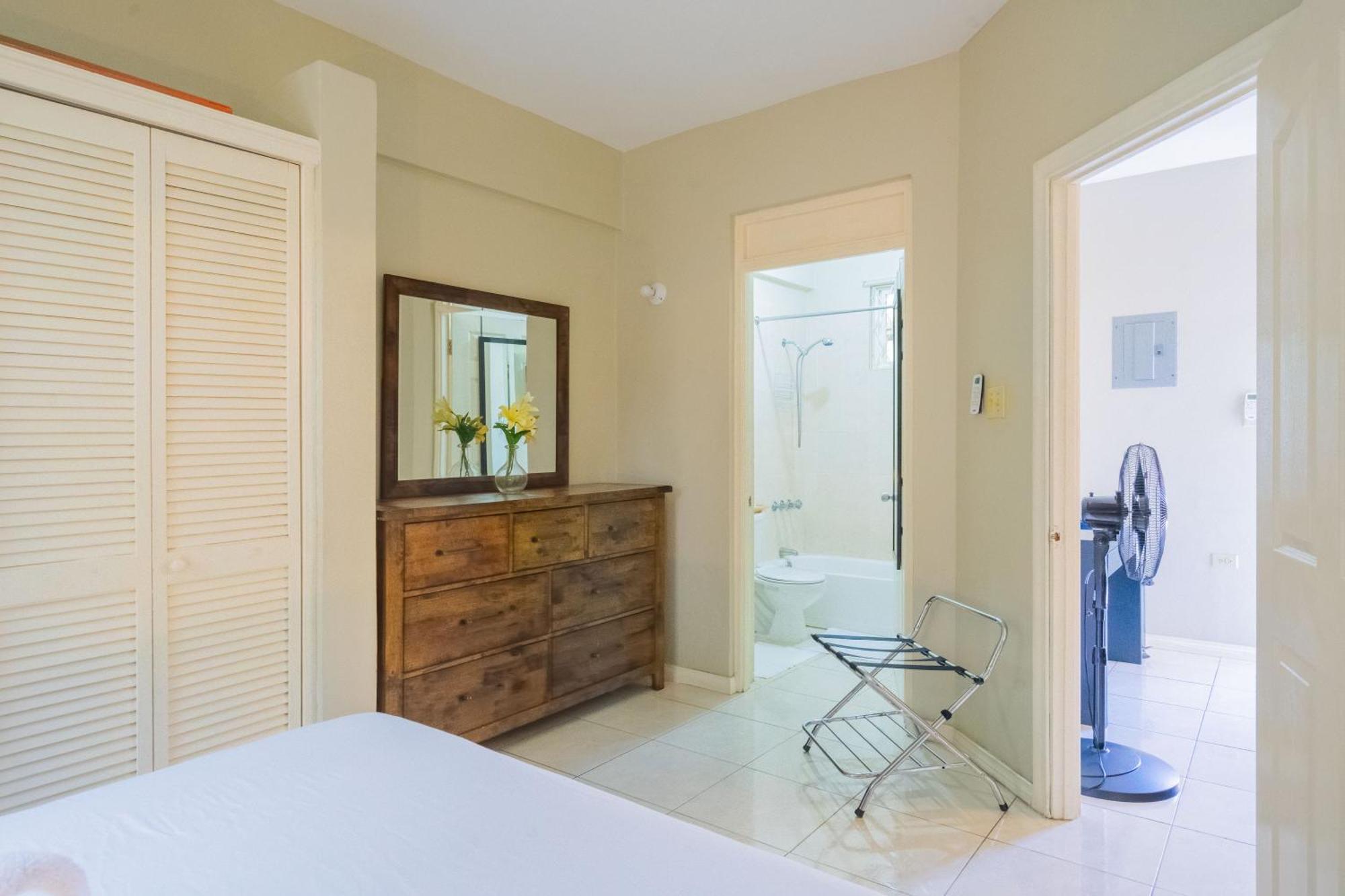 Musgrave Annex- Comfy 1 Bedroom Apartment On The Ground Floor Кінгстон Екстер'єр фото
